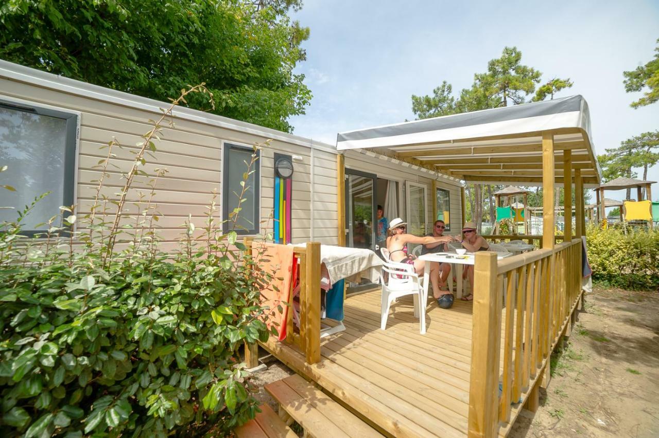 Camping Paradis Le Zagarella Saint-Jean-de-Monts Exterior foto